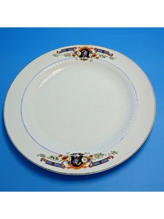 Bellview Other - Bellview Dinner Plate Woman with Parasol 9 inch vintage
